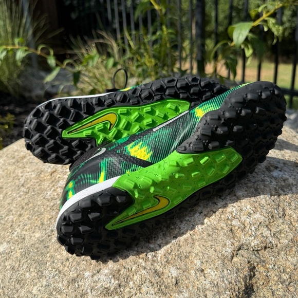 Nike Phantom Pro GT2 Academy DF TF Shockwave Men's Soccer Shoes Size 7 Athletic - Picture 6 of 9